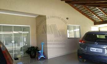 Imagem 2: CASA DE CONDOMINIO VICENTE PIRES. 4 QUARTOS, 1 SUÍTE, REFOMADA, GARAGEM