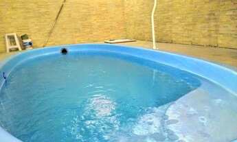 Imagem 3: Sobrado para aluguel possui 225 metros quadrados com 3 quartos