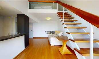 Imagem 2: Lindo apartamento duplex reformado em ótima localização!