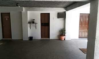 Imagem 3: Vilas do Atlântico, casa com 4 quartos, sendo 1 suite. Condomínio fechado