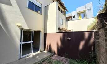 Imagem 5: Casa Triplex para venda possui 146m² com 3 quartos, sótão com terraço ao lado Ipanema