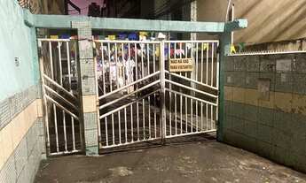 Imagem 5: QUARTO e BANHEIRO Bairro Boca do rio Rua Emiliano Galiza número 19 Condomínio Brasil