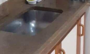 Imagem 3: Copacabana posto 4, Apto 2 quartos, reformado, colado à 5 de julho