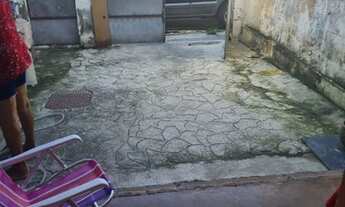 Imagem 2: Casa Duplex, 2 quartos, Quintal e Garagem