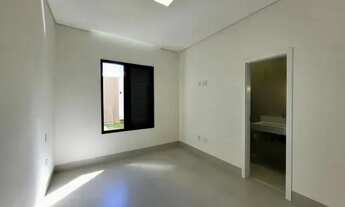 Imagem 5: Casa para Venda em Uberlândia, Novo Mundo, 3 dormitórios, 3 suítes, 4 banheiros, 2 vagas