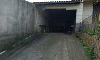 Imagem 2: Casa para Venda - 200m², 2 dormitórios, Fiuza