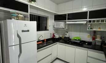 Imagem 3: Aluguel de Casa Mobiliada no Bairro Anil - Localização Privilegiada!