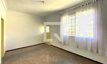 Imagem 2: Casa à Venda - Sagrada Família, 3 Quartos, 400 m2