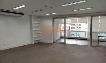 Imagem: Conjunto Comercial na Cerqueira César