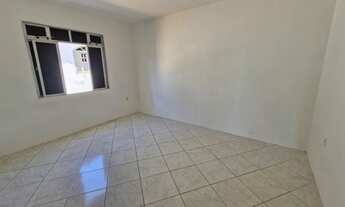 Imagem 5: Apartamento Grande - 3 Quartos, Varanda, Área de Serviço, Ótima Ventilação, Nascente - em