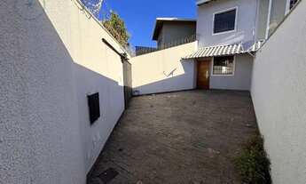 Imagem 2: Casa geminada de 2 quartos no Santa Branca