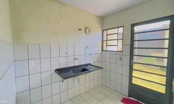 Imagem 4: Casa para Venda em Presidente Prudente, Residencial Cremonezi, 2 dormitórios, 1 banheiro