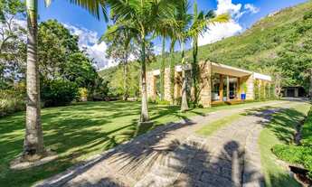 Imagem 2: Casa com 6 quartos em condomínio em Araras, Petrópolis