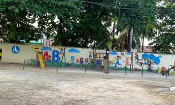 Imagem 4: Excelente ap na Av,R.Doce II Etapa,portaria,play,campo,praça,pilotis,80m