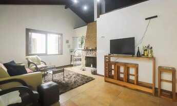 Imagem 2: Casa c/ piscina 388 m² para locação ? 4 dormitórios (1 suíte) ? 2 vagas ? Jardim Itu / Por