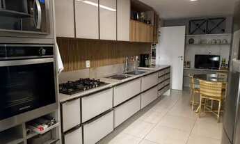 Imagem 3: Apartamento a venda com 250 metros quadrados com 3 Suites em Ponta do Farol - São Luís - M