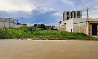 Imagem 2: LOTE À VENDA NO SETOR FAICALVILLE