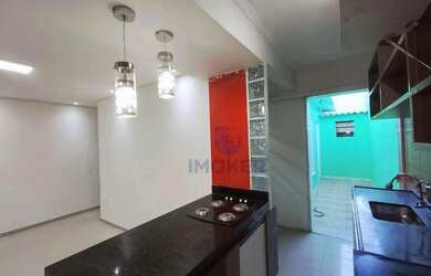 Imagem 5: Sobrado no Jardim Imperador, Suzano/SP; 2 quartos no térreo; salão amplo na piso superior