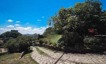 Imagem 3: Casa bairro Sétimo Céu, 463m² privativos, vista privilegiada do Rio Guaíba em terreno de 1