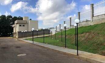 Imagem 3: Sobrados em condomínio fechado