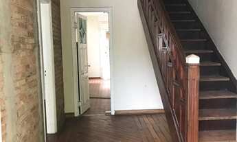 Imagem 3: VENDA JOSE MENINO CASA AMPLA 4 DORMITÓRIOS VAGA 3 CARROS- PRX. MAR