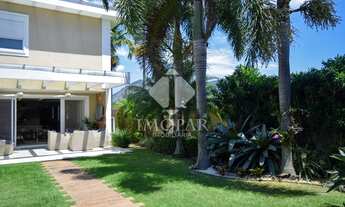 Imagem 7: Condomínio Alphaville Barra da Tijuca - Mansão Triplex com 550m², 4 Suítes