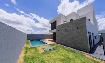 Imagem 6: Sobrado para venda tem 285 metros quadrados com 4 quartos