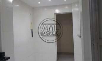 Imagem 2: Sala e quarto. Vaga. Grajaú R 285.000,00