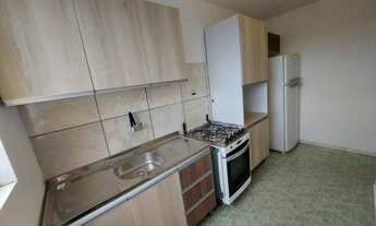 Imagem 7: Apto semi mobiliado 02 dorm c/ valor água e condom. já inclusos em excelente localização