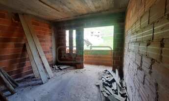 Imagem 4: Casa para venda tem 130 metros quadrados com 3 quartos em Jóquei Clube - Juiz de Fora - MG