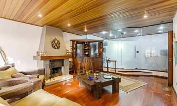 Imagem 7: CASA - 4 DORMITÓRIOS - 4 VAGA DE GARAGEM - CHURRASQUEIRA C/ PISCINA