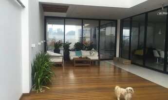 Imagem 7: O terreno possui 250 m², e área construída de 265 m², com 4 vagas sendo 2 cobertas