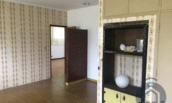 Imagem 3: São Roque - Casa Padrão - Centro