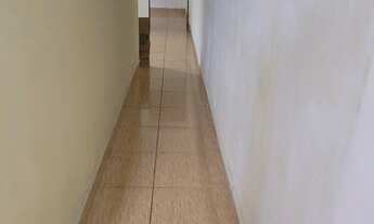 Imagem 4: Alugo Uma Casa com sala,conzinha 2 quarto e i banheiro e uma área de servico