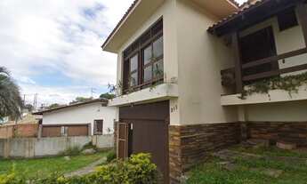 Imagem 2: Casa para Venda - 326m², 4 dormitórios, sendo 2 suites, 3 vagas - Fiuza