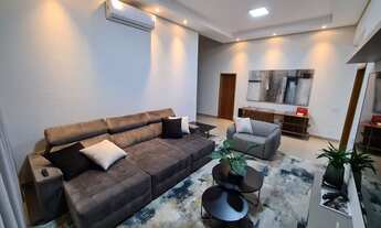 Imagem 7: Casa de condomínio para venda tem 220 metros quadrados com 3 quartos