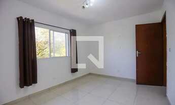 Imagem 6: Casa para Aluguel - Jardim Semiramis, 2 Quartos, 55 m2