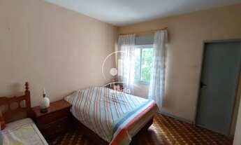 Imagem 7: Sobrado no Jardim Bela Vista com 6 vagas, 3 moradias e 1salão comercial