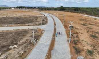 Imagem 5: FG- Loteamento aberto em Caucaia com infraestrutura de condomínio fechado em frente ao ata