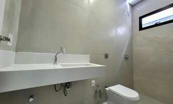 Imagem 4: Casa para Venda em Uberlândia, Novo Mundo, 3 dormitórios, 3 suítes, 4 banheiros, 2 vagas