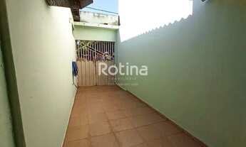 Imagem: Casa para alugar, 2 quartos, 1 suíte, 1