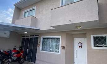 Imagem 4: Ótimo sobrado em excelente ponto do Cajuru. 3 quartos com espaço gourmet