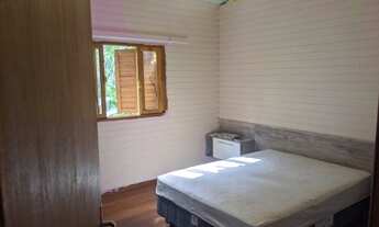 Imagem 2: Quarto em casa na selva em corrego grande aceito animais