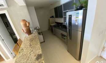 Imagem 7: Apartamento com 1/4 sendo suíte, vista mar, localizado em Ondina