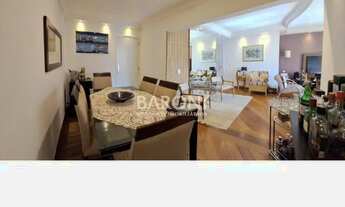 Imagem 6: Apartamento no melhor ponto de Moema Índios, com 3 dormitórios sendo 1 suíte, living amplo