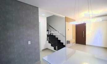 Imagem 3: Casa em condomínio com 3 quartos sendo 1 suíte disponível para locação em Uberlândia - MG