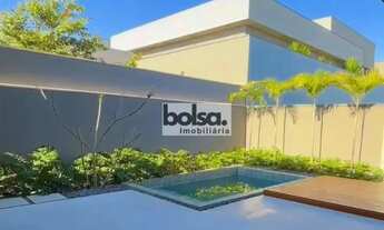 Imagem: CASA EM CONDOMINÍO com 420 m² e 3 quartos