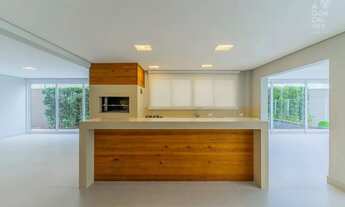 Imagem 3: Casa em Condomínio, 05 Suítes, 04 Vagas, Quintal, São João, Curitiba