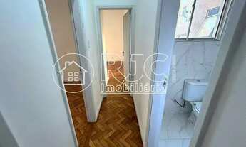 Imagem 7: Imóvel para venda possui 65 metros quadrados com 2 quartos