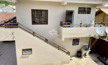 Imagem 10: Residencial Completo no Centro de Garopaba - apenas 50 metros do mar!